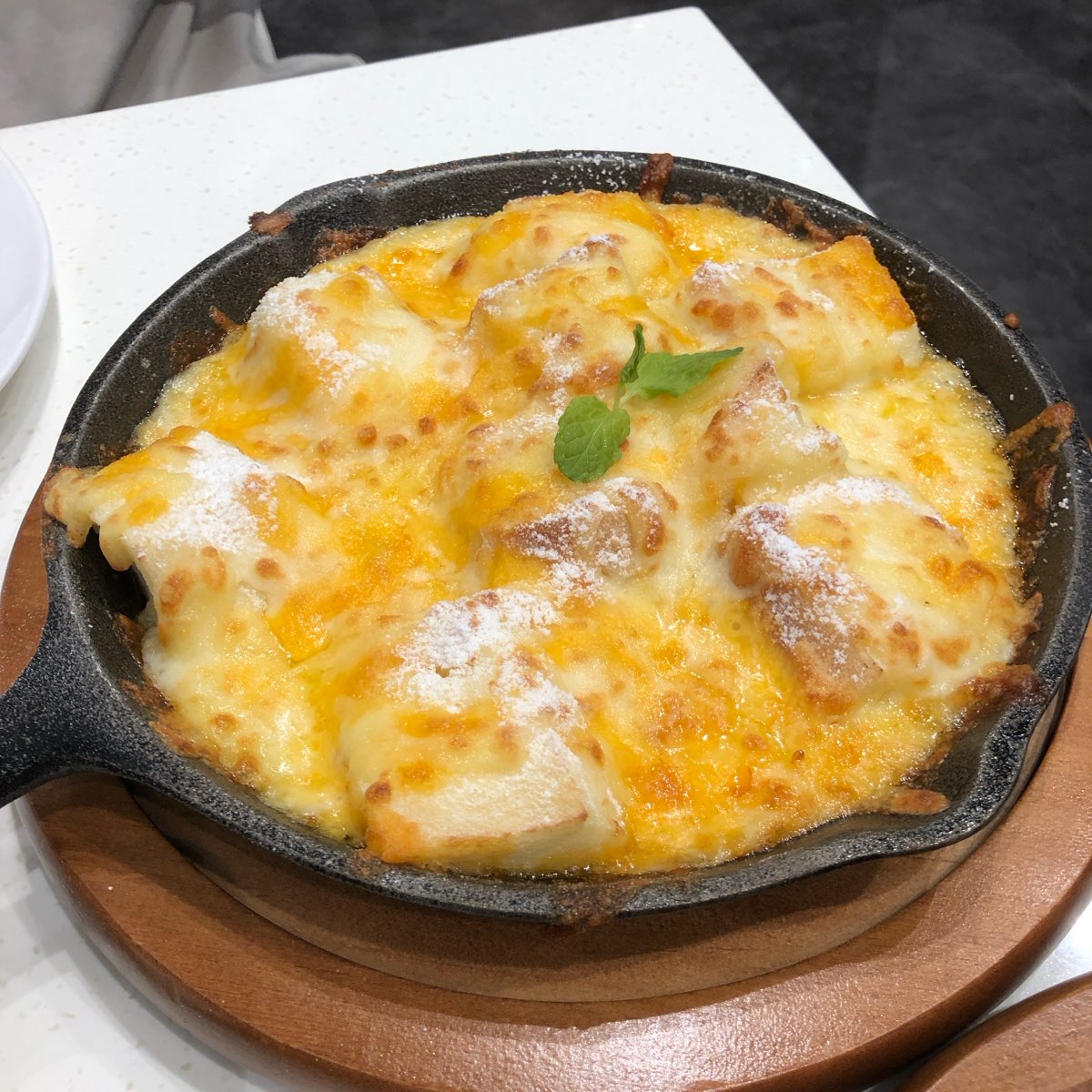 bb.q CHICKEN南紡購物店