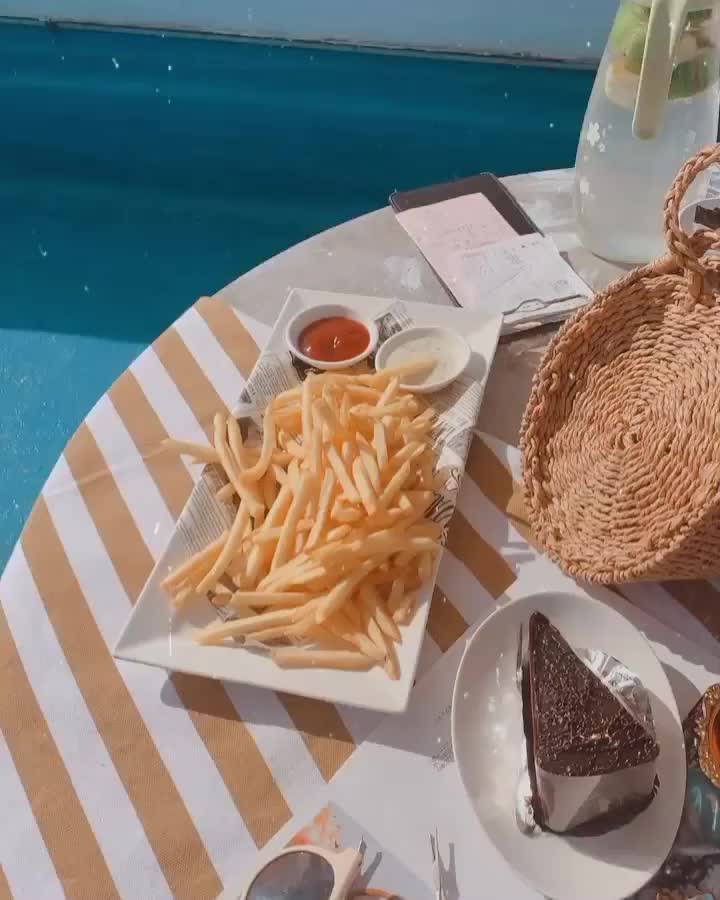 Mykonos cafe