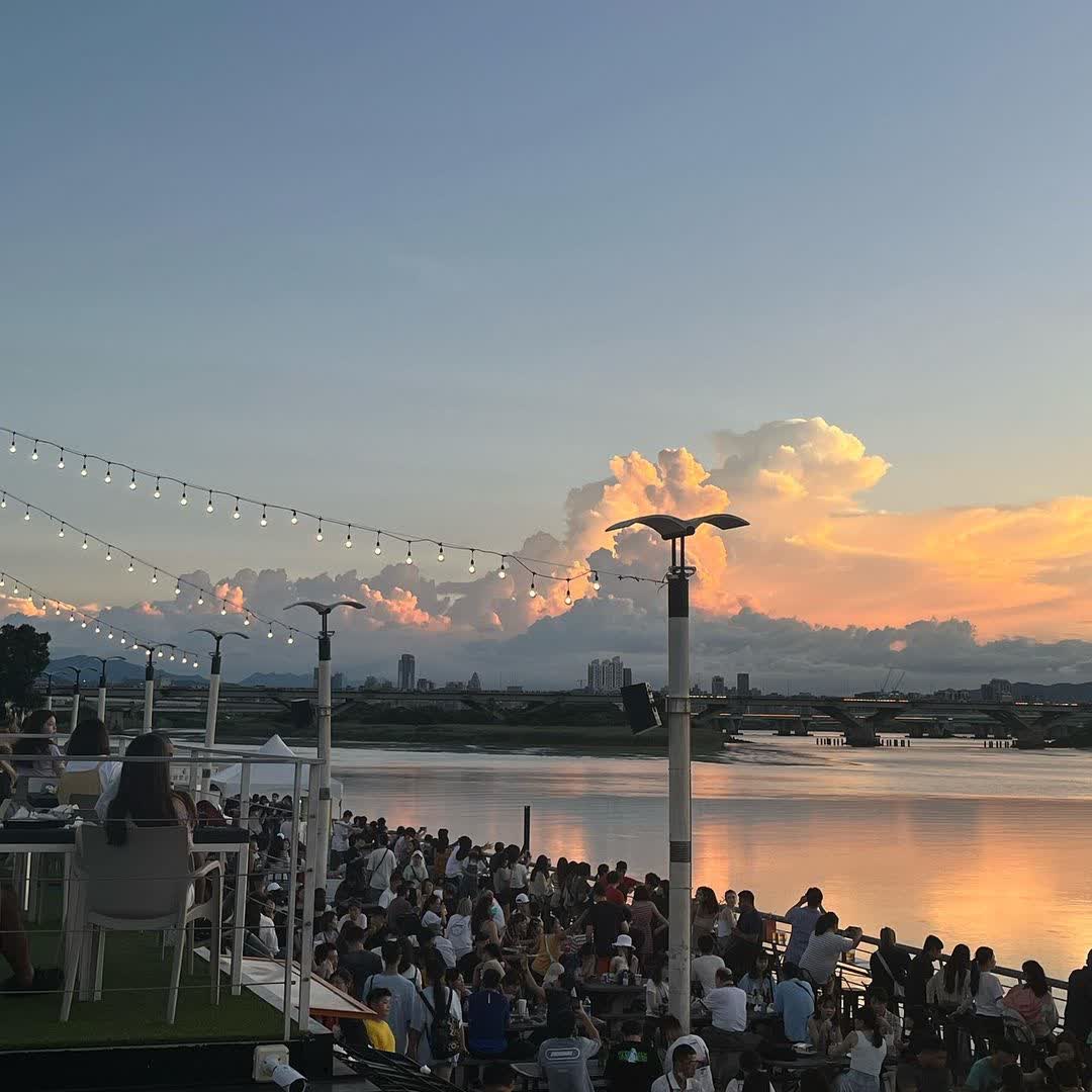 大稻埕碼頭貨櫃市集 | 去趣 chicTrip