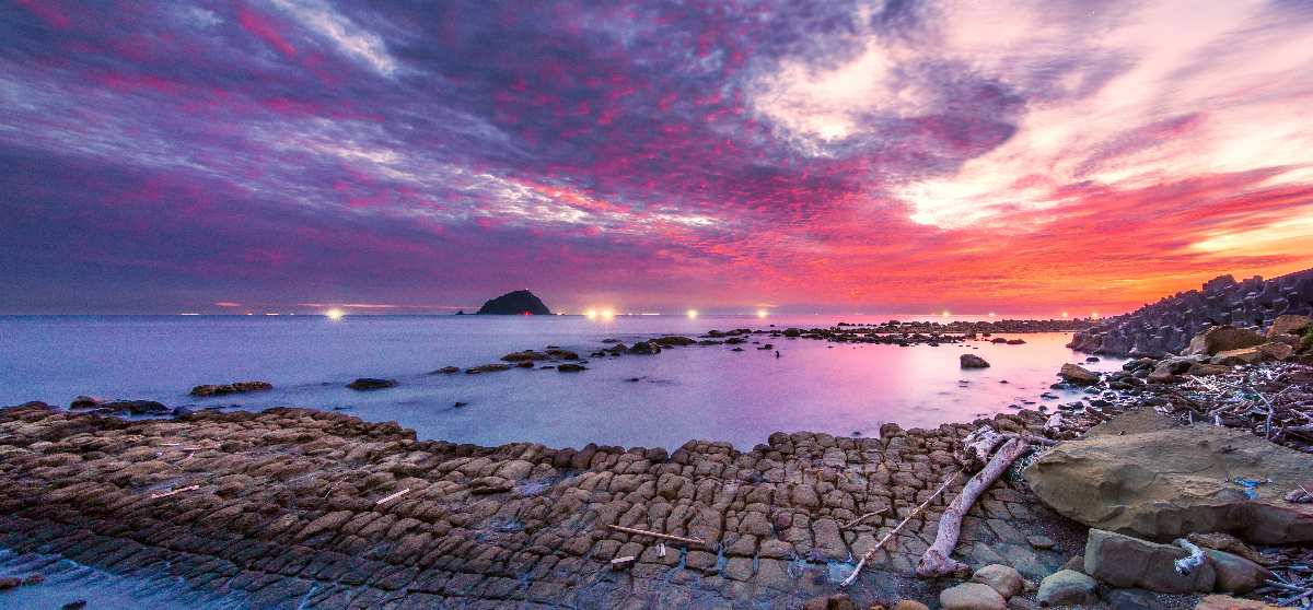 【基隆一日遊】10大打卡點串連山海秘境、美食與絕美日出路線 - 白日夢情侶檔 | 去趣 chicTrip