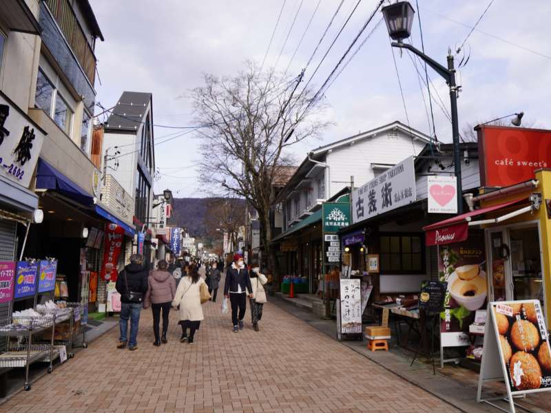 輕井澤一日路線｜森林教堂・銀座通・溫泉療癒 - 魚酥在途中 | 去趣 chicTrip